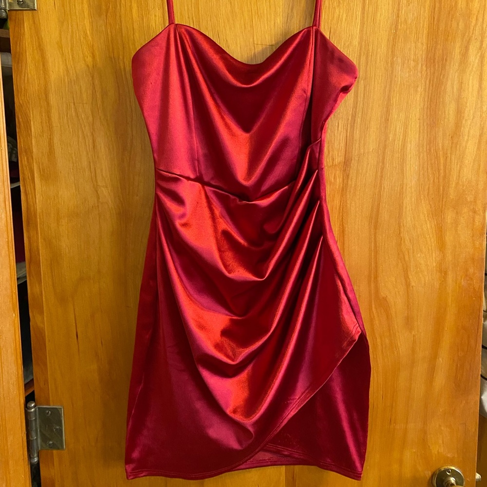 Windsor bandeau style homecoming dress